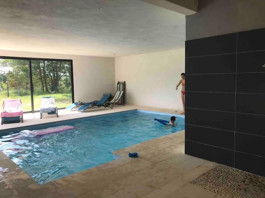Gite A La Campagne Au Bord D'Un Lac 8 Personnes Saint-Quentin-sur-Charente Extérieur photo